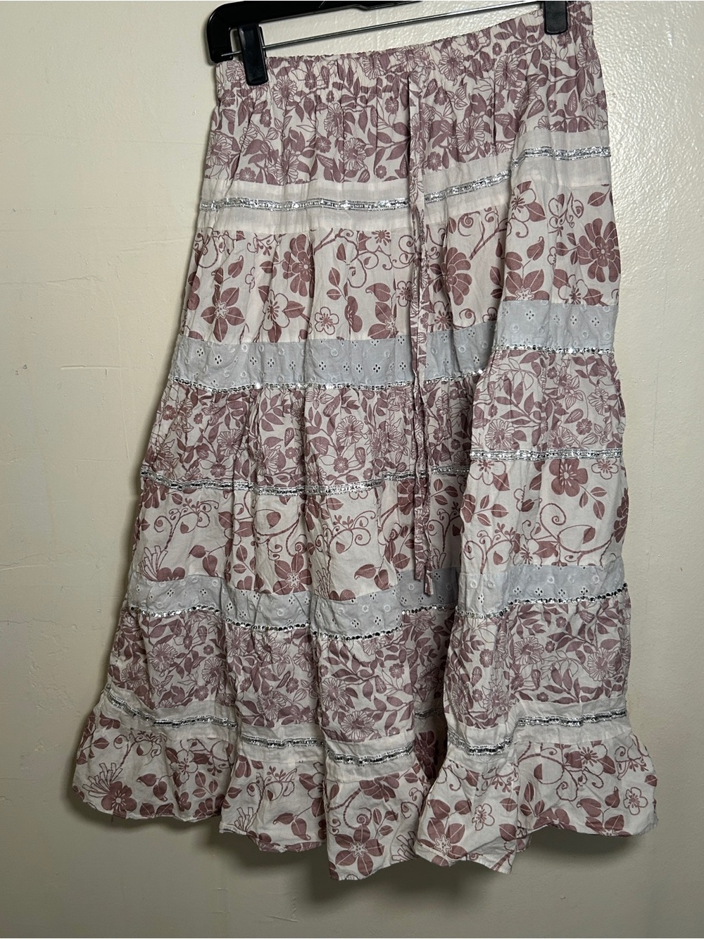 Floral Tiered Midi Skirt in Dusty Rose and White